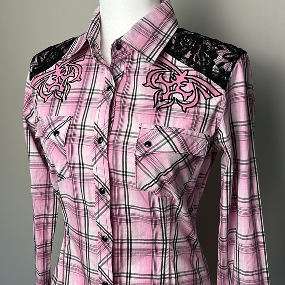 Rock & Roll Cowgirl Plaid Lace Western Long Sleeve Snap Shirt - Picture 4 of 13